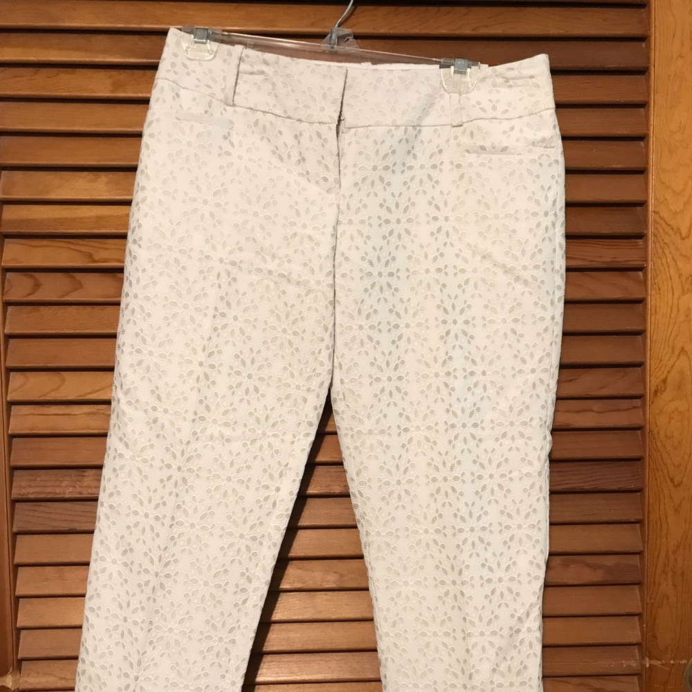 The Limited ivory crop pants
